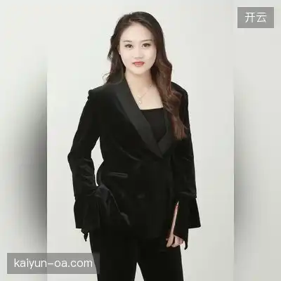 郝建